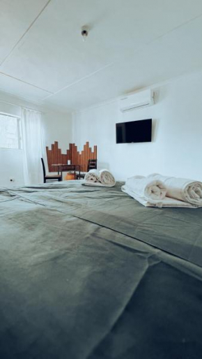Central Nomad Apartment